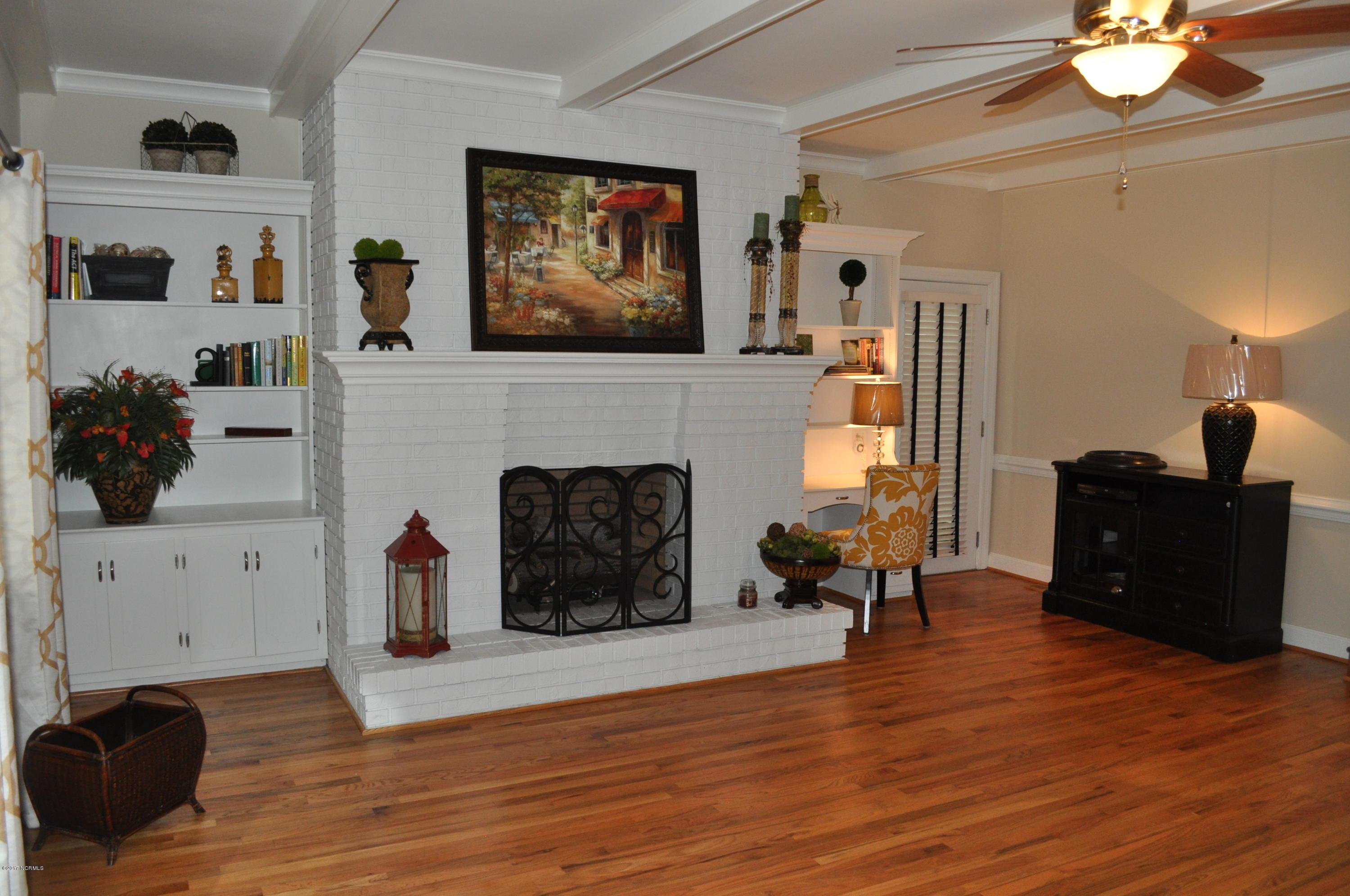 7516 Woodbridge Road Stantonsburg, NC 27883 - Photo 12 of 28 Family Room/Den