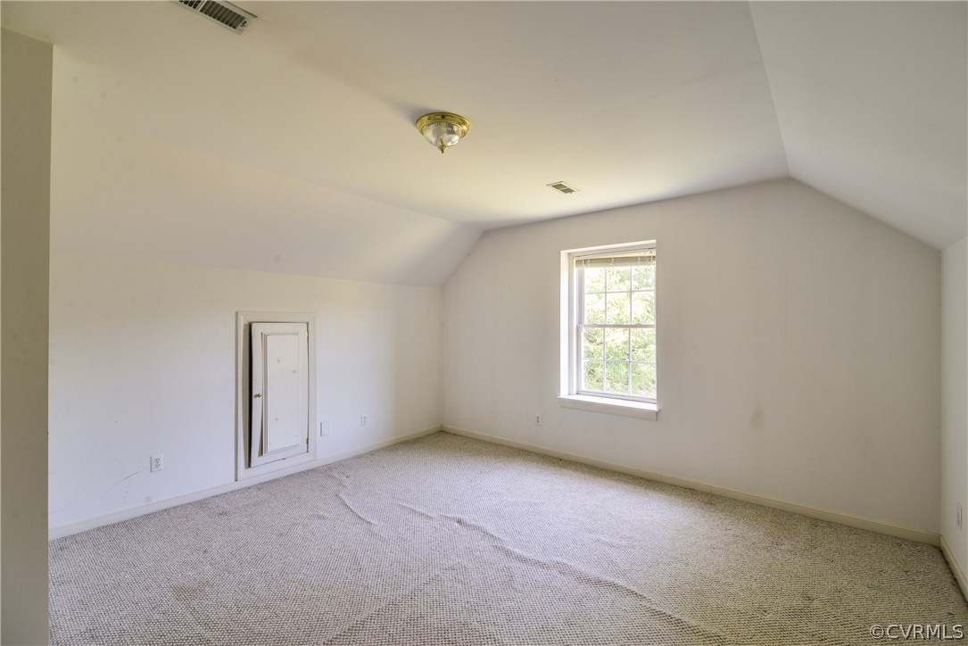 9025 Beach Road Chesterfield, VA 23838 - Photo 23 of 25 an empty room with a window