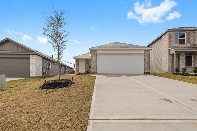 $1,700 | 25429 Carnation Court, Montgomery, TX 77316