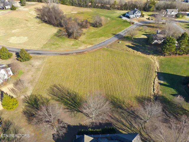 $125,000 | Lot 11 Bentwood Drive, Kodak, TN 37764