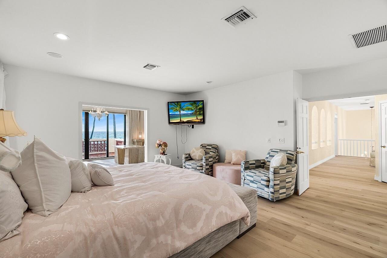 1 Ocean Lane Manalapan, FL 33462 - Photo 58 of 95 Master Bedroom