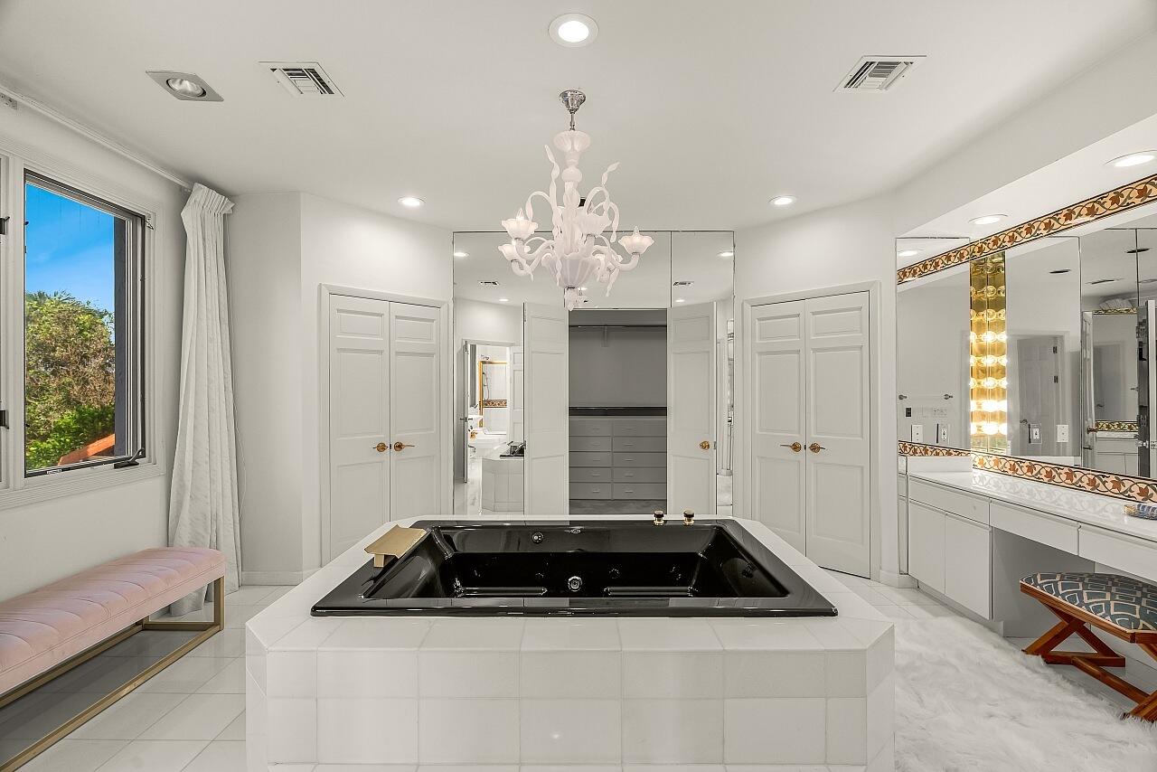 1 Ocean Lane Manalapan, FL 33462 - Photo 67 of 95 Master Bath