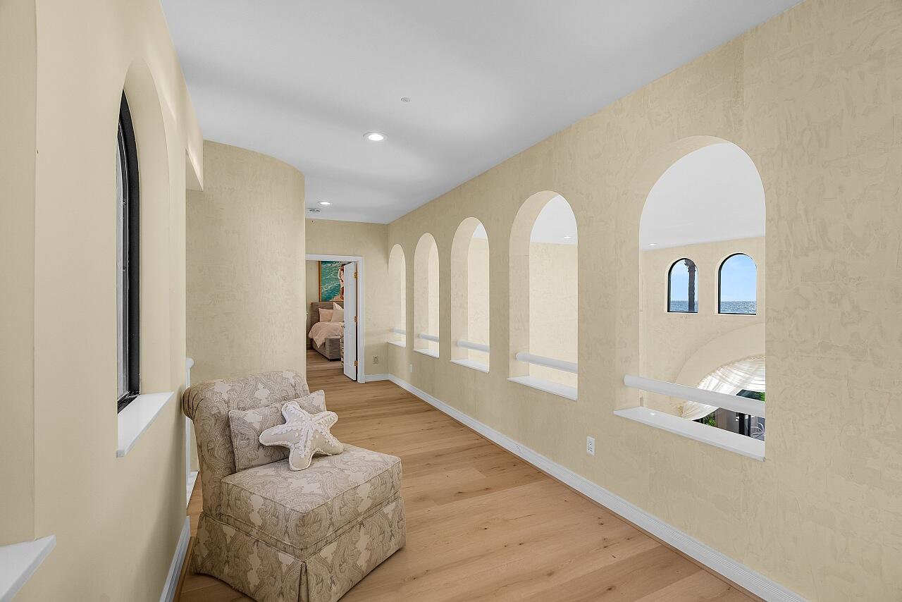 1 Ocean Lane Manalapan, FL 33462 - Photo 71 of 95 Sitting Area