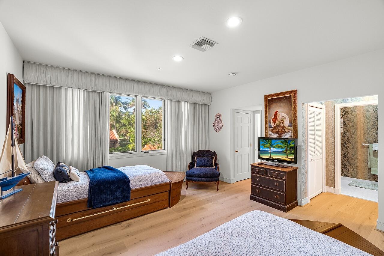 1 Ocean Lane Manalapan, FL 33462 - Photo 81 of 95 Fifth Bedroom
