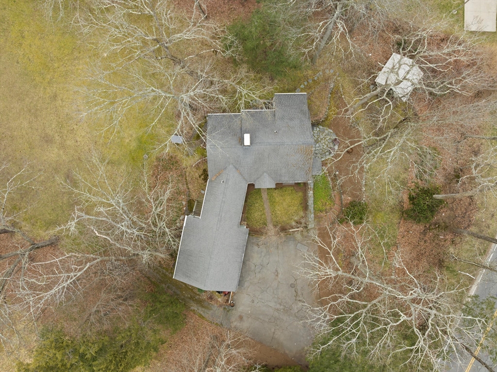 173 Berwick Road Attleboro, MA 02703 - Photo 39 of 42 Gallery Image 39
