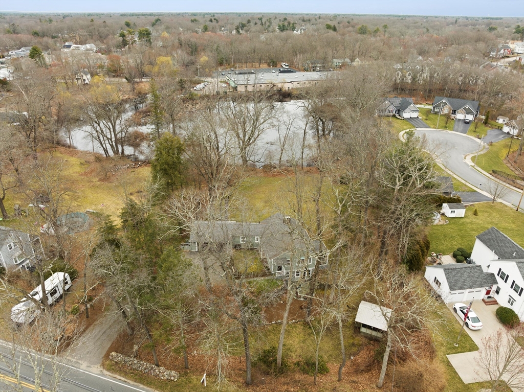 173 Berwick Road Attleboro, MA 02703 - Photo 42 of 42 Gallery Image 42