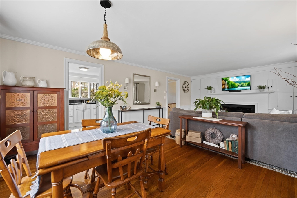173 Berwick Road Attleboro, MA 02703 - Photo 8 of 42 Gallery Image 8