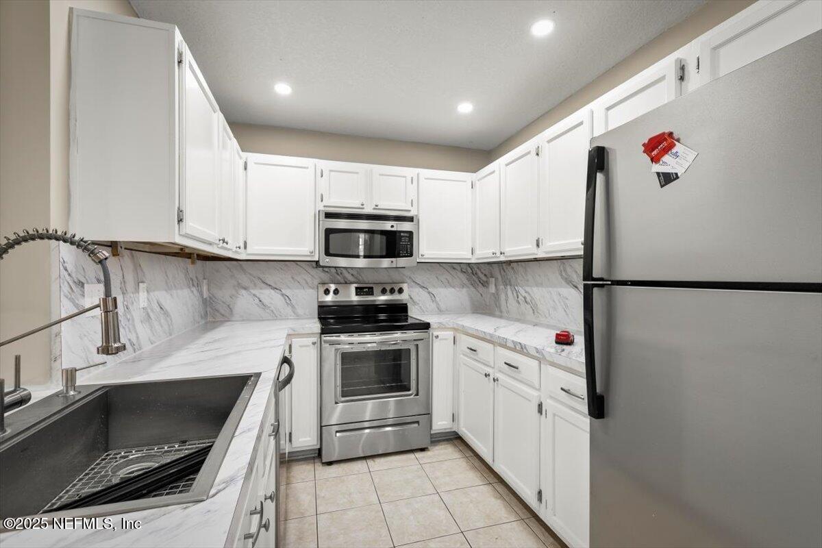 370 Tilefish Court Jacksonville, FL 32225 - Photo 14 of 37 21-JAXREP_370_Tilefish_Ct_Jacksonville_F