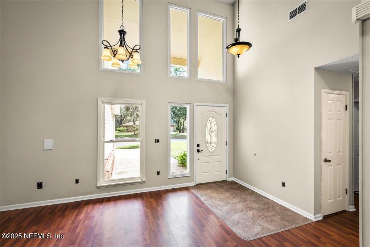 370 Tilefish Court Jacksonville, FL 32225 - Photo 5 of 37 13-JAXREP_370_Tilefish_Ct_Jacksonville_F