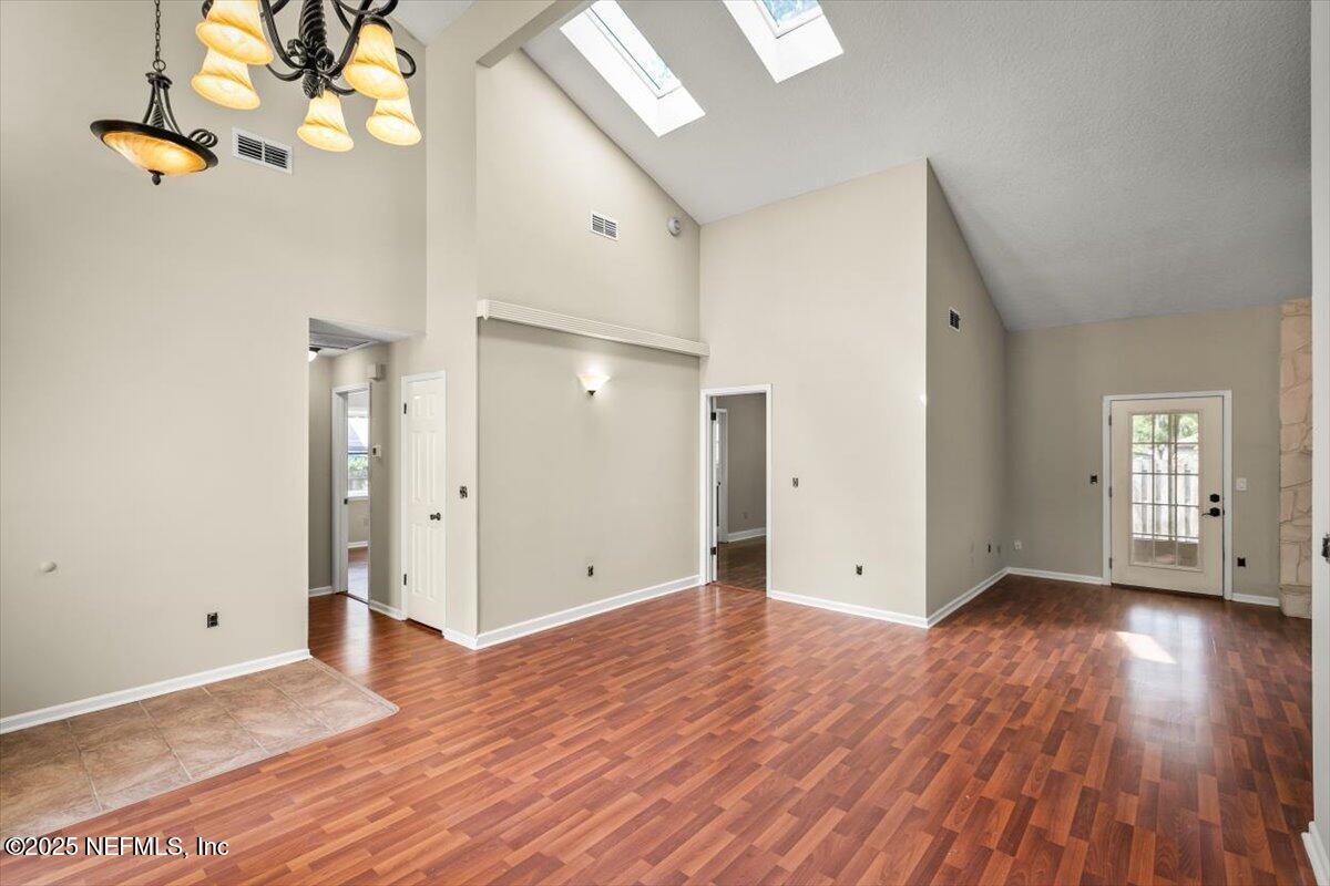 370 Tilefish Court Jacksonville, FL 32225 - Photo 7 of 37 15-JAXREP_370_Tilefish_Ct_Jacksonville_F