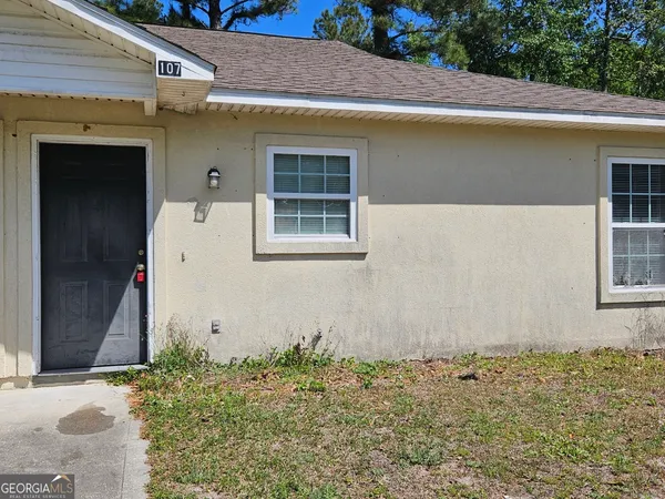 $1,350 | 107 Lively Oaks Drive, Kingsland, GA 31548