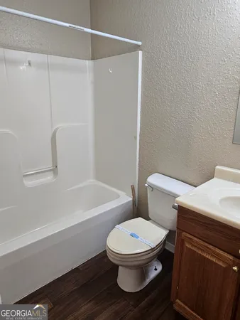 $1,350 | 107 Lively Oaks Drive, Kingsland, GA 31548