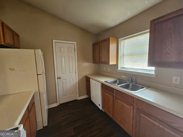 $1,350 | 107 Lively Oaks Drive, Kingsland, GA 31548