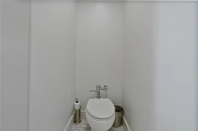 $340,000 | 4600 Ocean Drive, Corpus Christi, TX 78412