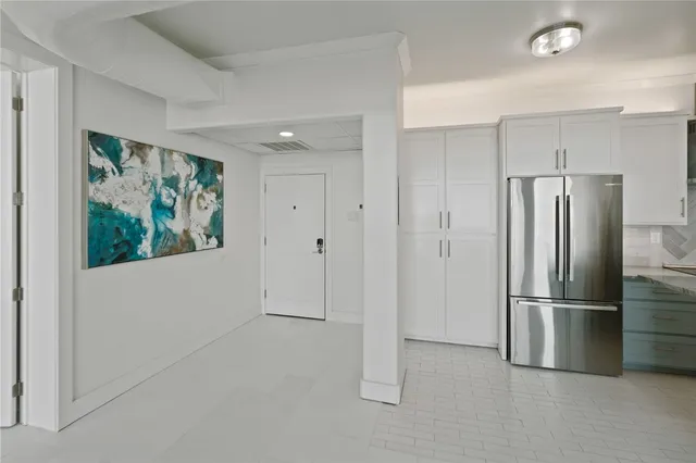 $340,000 | 4600 Ocean Drive, Corpus Christi, TX 78412