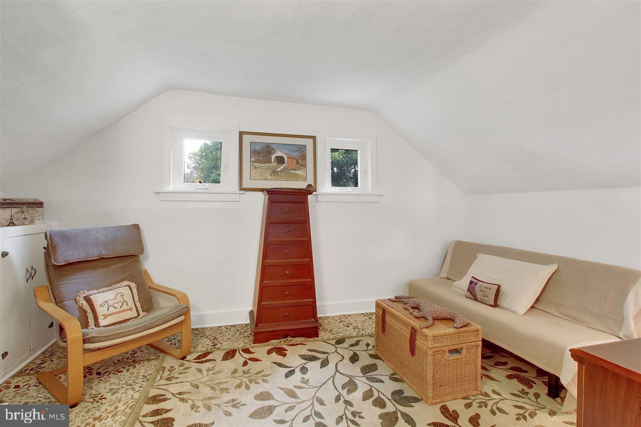 5651 Mountain Road Dover, PA 17315 - Photo 18 of 34