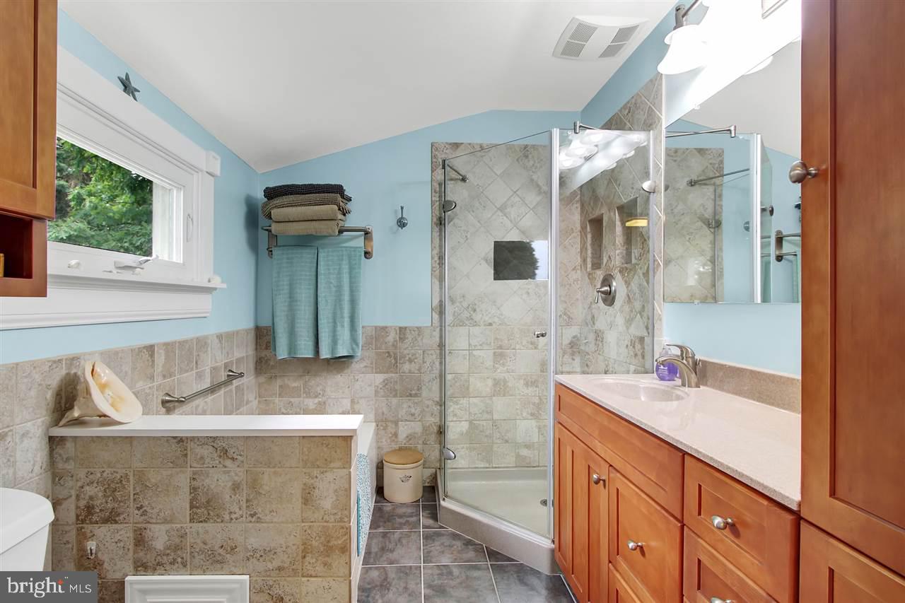 5651 Mountain Road Dover, PA 17315 - Photo 19 of 34