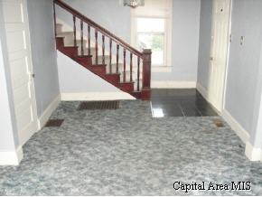 2451 South 10th Street Springfield, IL 62703 - Photo 2 of 9