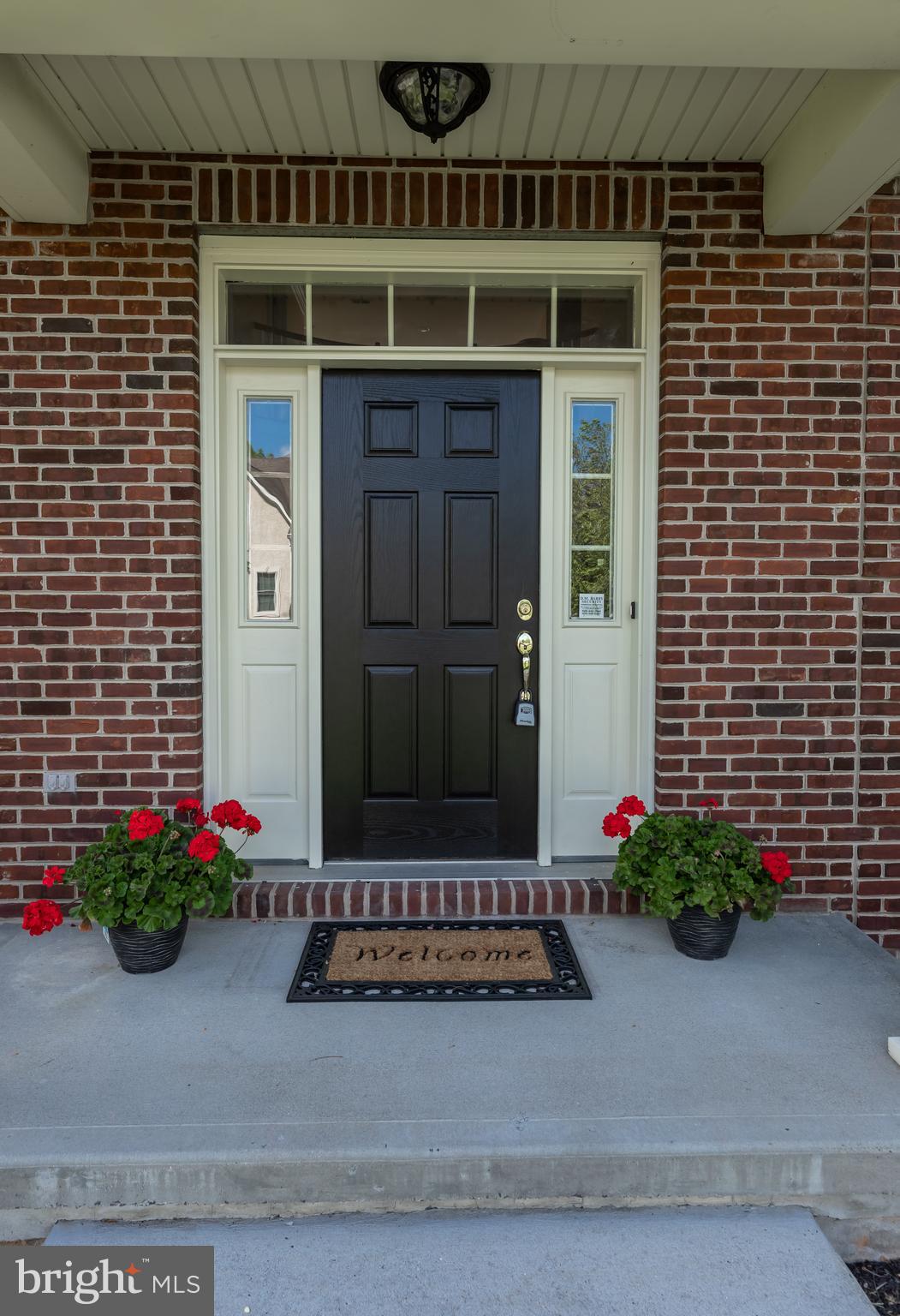 11 Polo Road Langhorne, PA 19047 - Photo 2 of 55 Covered Front Entry Welcome!