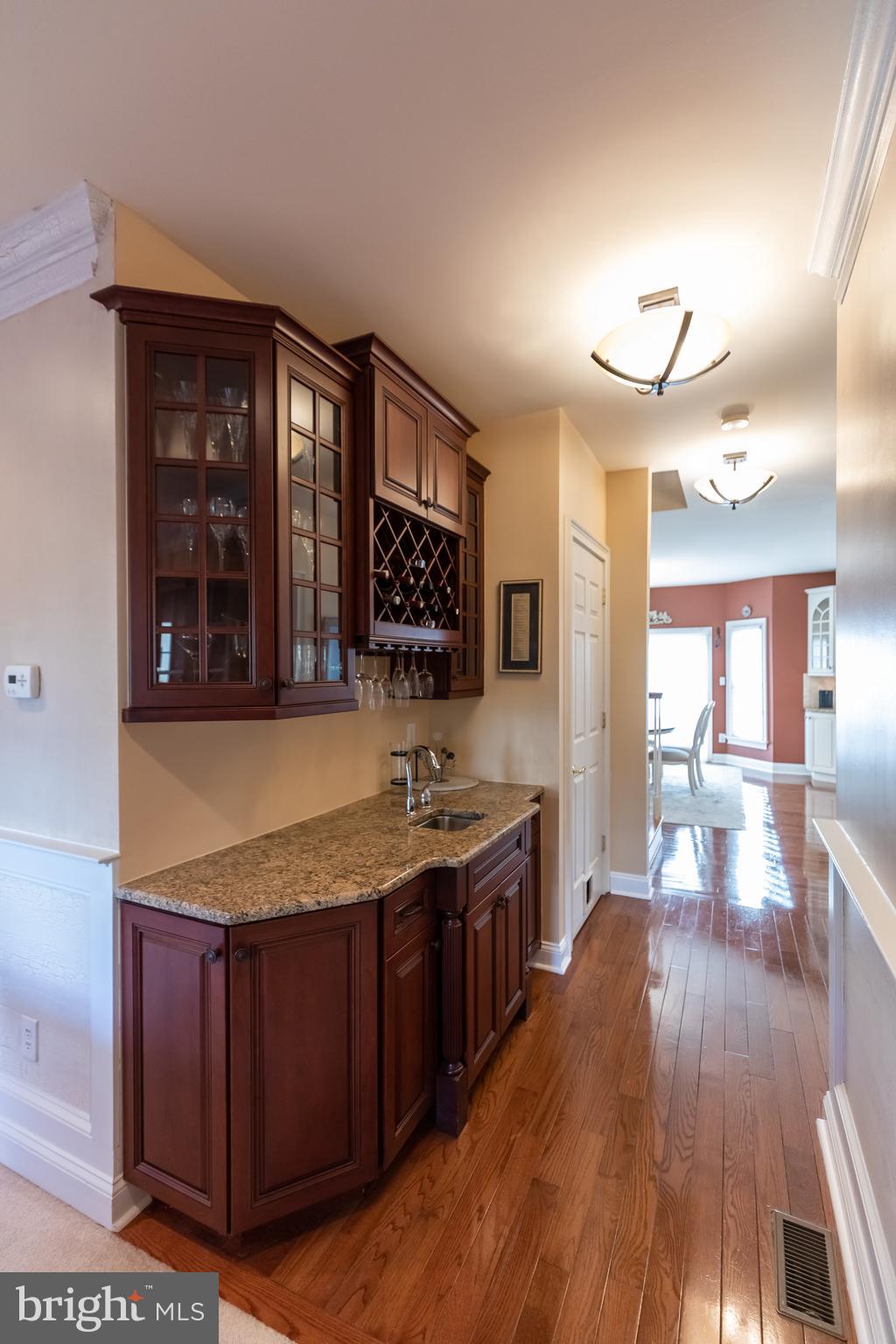 11 Polo Road Langhorne, PA 19047 - Photo 7 of 55 Segway to the Kitchen