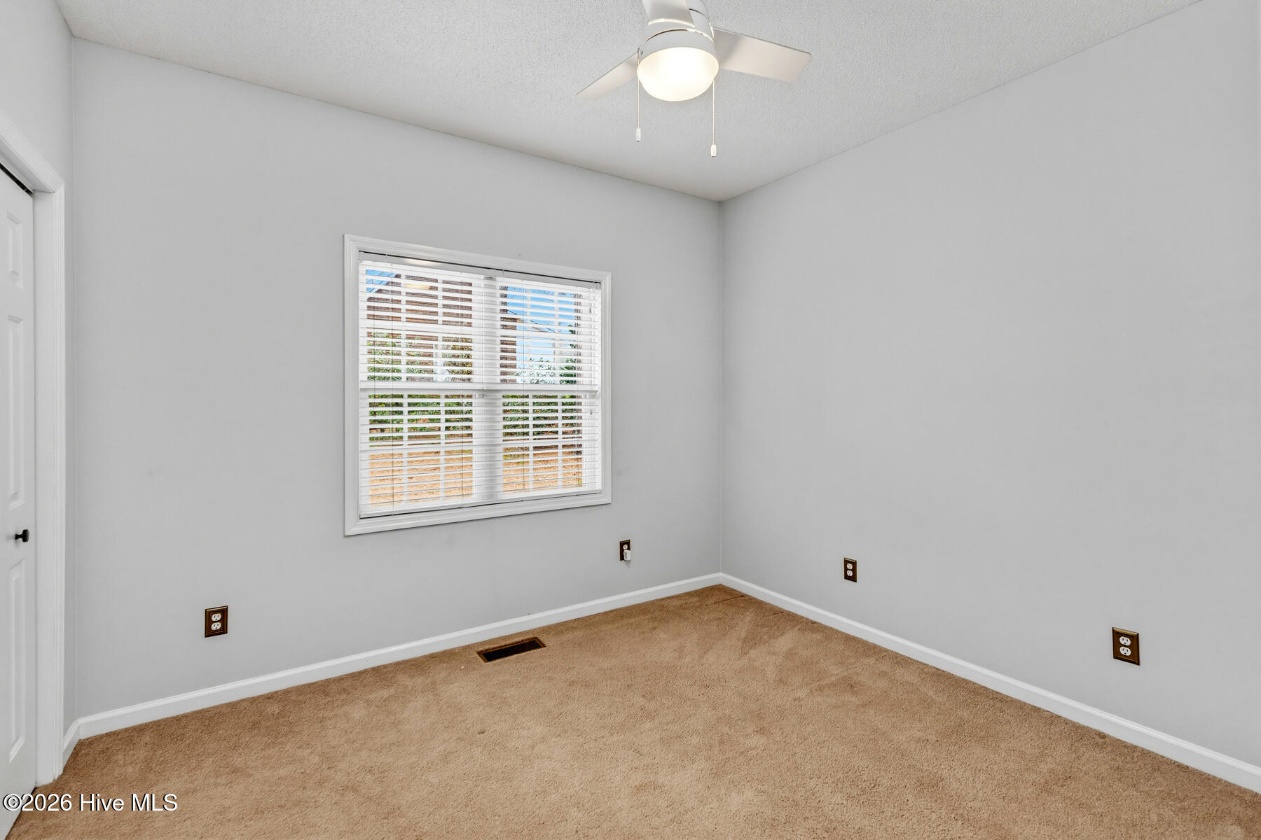 9 Riviera Drive Pinehurst, NC 28374 - Photo 26 of 44 xbed2-1