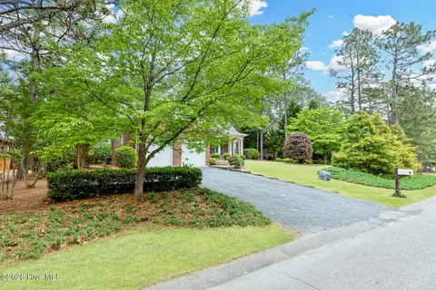$495,000 | 9 Riviera Drive, Pinehurst, NC 28374