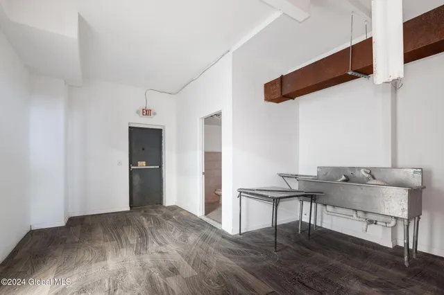 $369,000 | 1697 Van Vranken Avenue, Schenectady, NY 12308