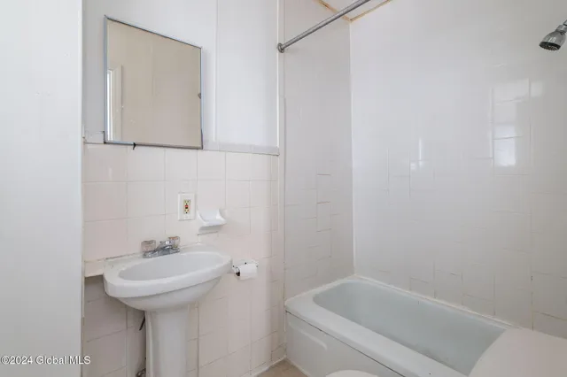 $369,000 | 1697 Van Vranken Avenue, Schenectady, NY 12308