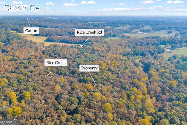 view of an outdoor space and mountain view