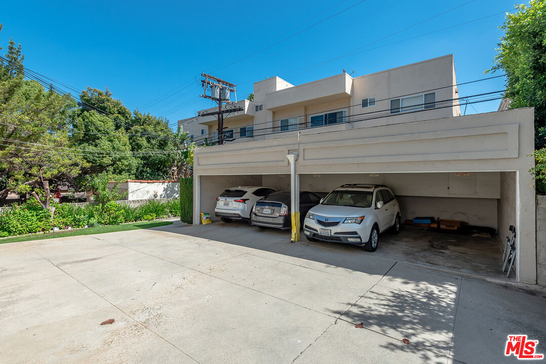 1474 1/2 Reeves Street Los Angeles, CA 90035 - Photo 16 of 16 Gallery Image 16