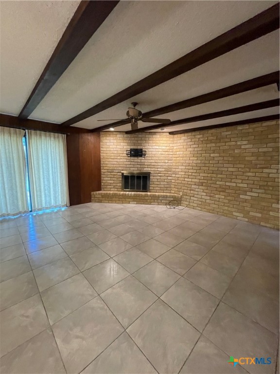 508 Tower Street Killeen, TX 76541 - Photo 9 of 12 a view of an empty room and window