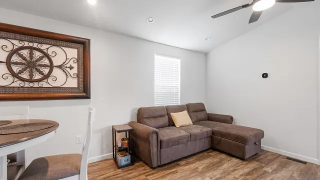 $189,900 | 3221 Bancroft Drive, Unit 25, Spring Valley, CA 91977