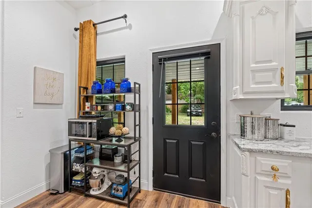 $185,999 | 427 West Walnut Street, Nevada, MO 64772