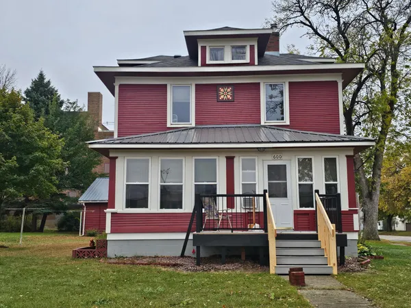 $170,000 | 600 South Birch Street, Lamberton, MN 56152