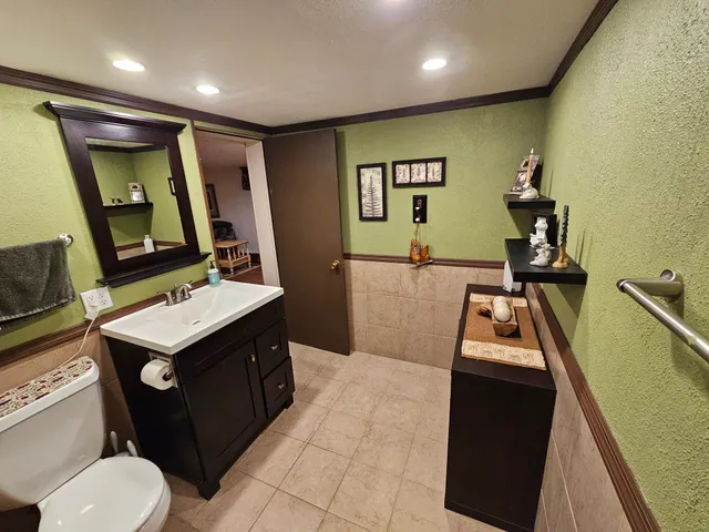 $180,000 | 600 South Birch Street, Lamberton, MN 56152