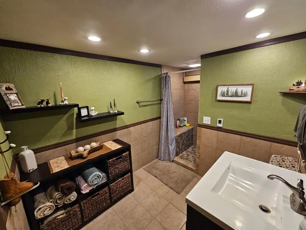 $170,000 | 600 South Birch Street, Lamberton, MN 56152