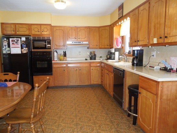8 Killington Terrace Rutland, VT 05701 - Photo 5 of 19