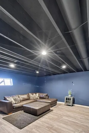 $275,000 | 1 Maple Drive, Warrenton, MO 63383
