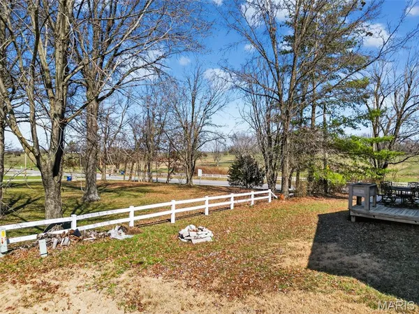 $275,000 | 1 Maple Drive, Warrenton, MO 63383