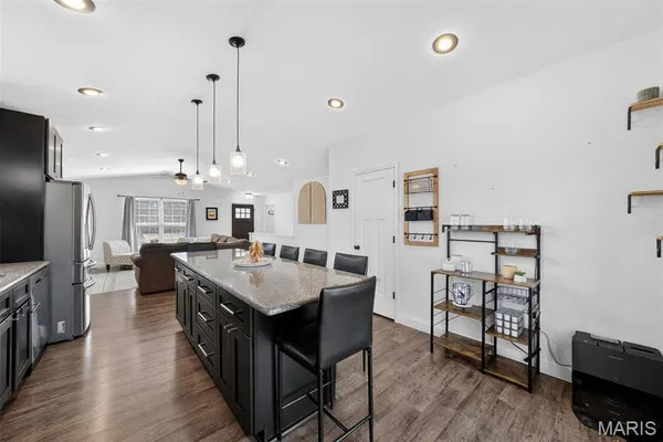 $275,000 | 1 Maple Drive, Warrenton, MO 63383