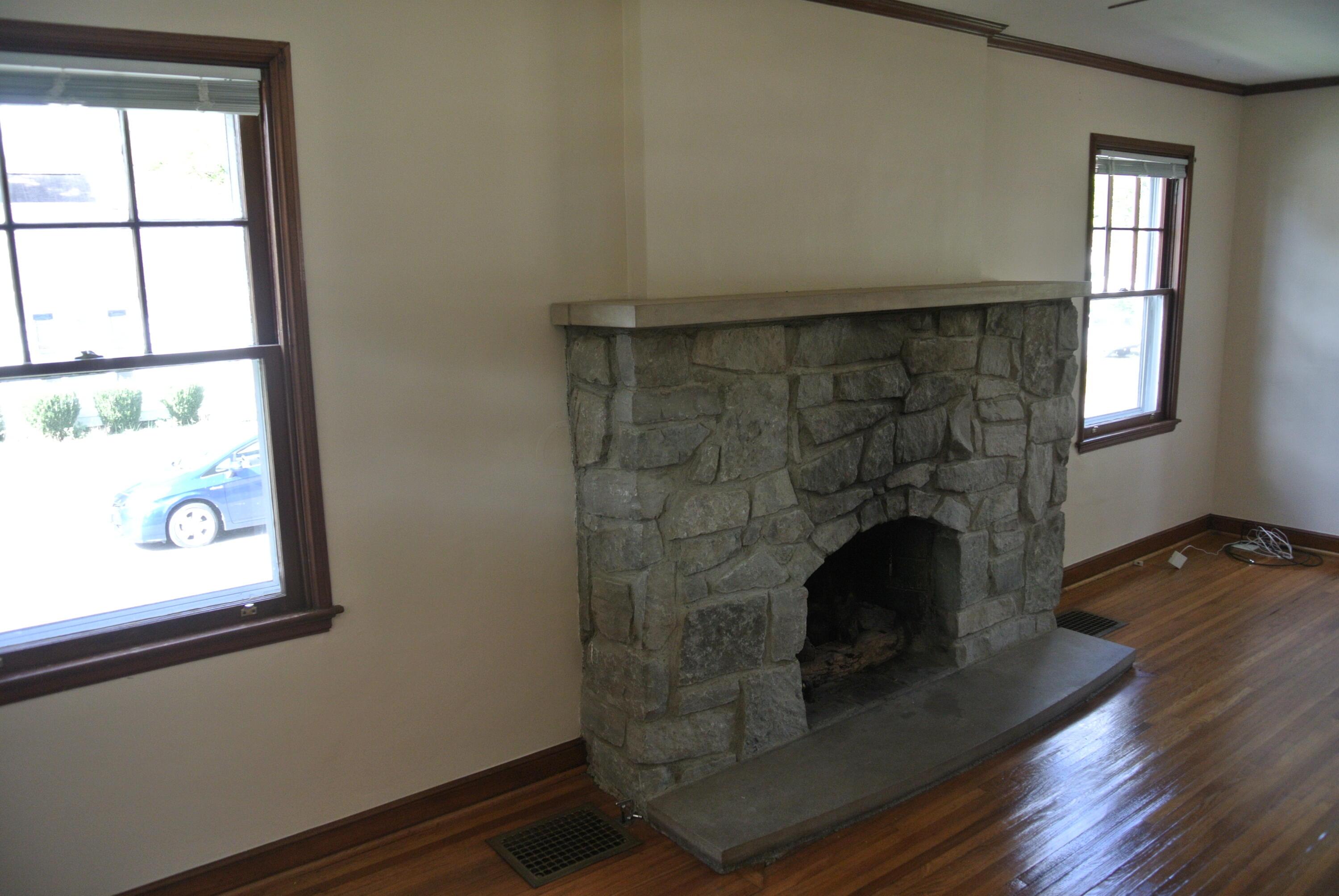 250 Chase Road Columbus, OH 43214 - Photo 11 of 28 Gallery Image 11