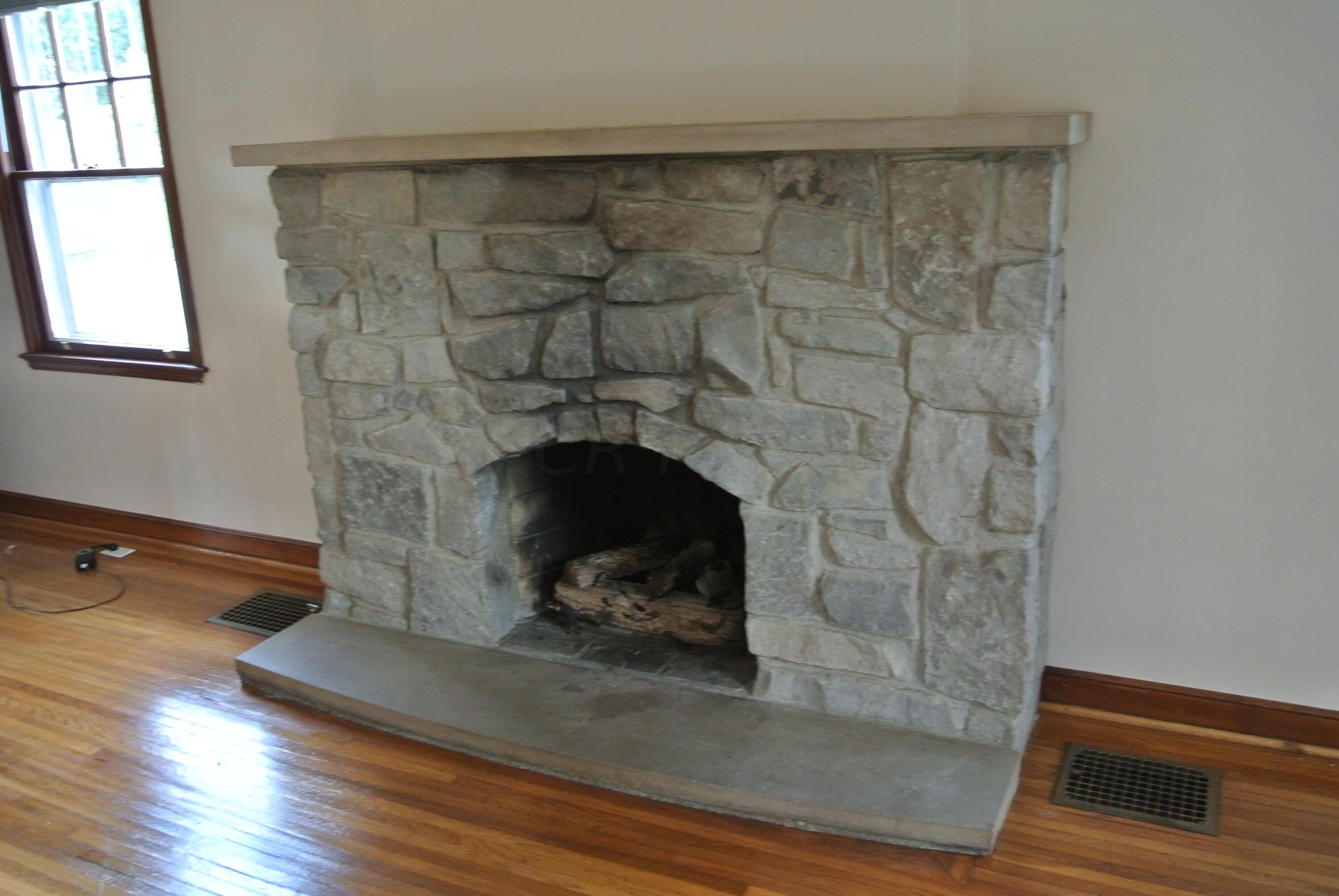 250 Chase Road Columbus, OH 43214 - Photo 12 of 28 Gallery Image 12