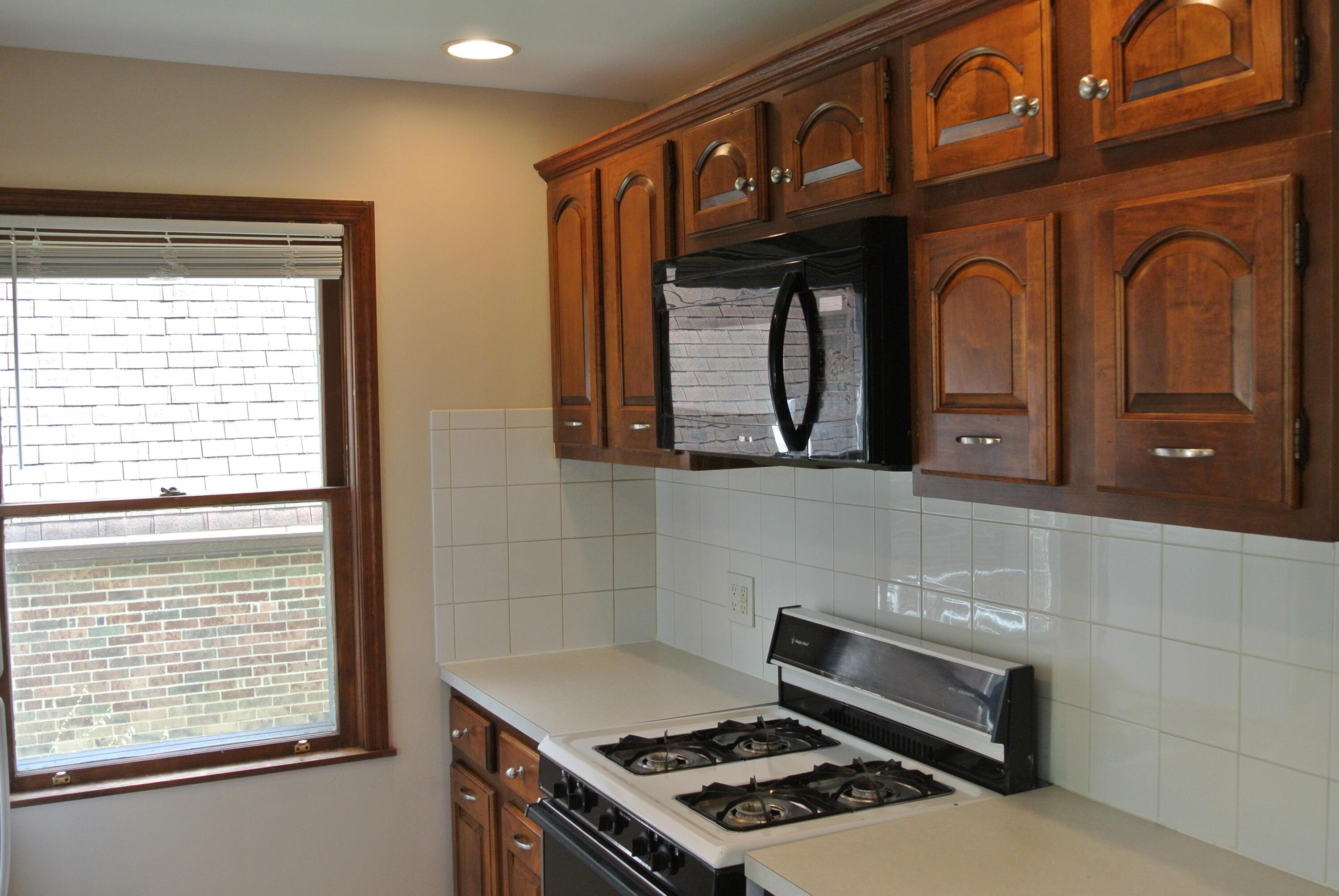 250 Chase Road Columbus, OH 43214 - Photo 7 of 28 Gallery Image 7