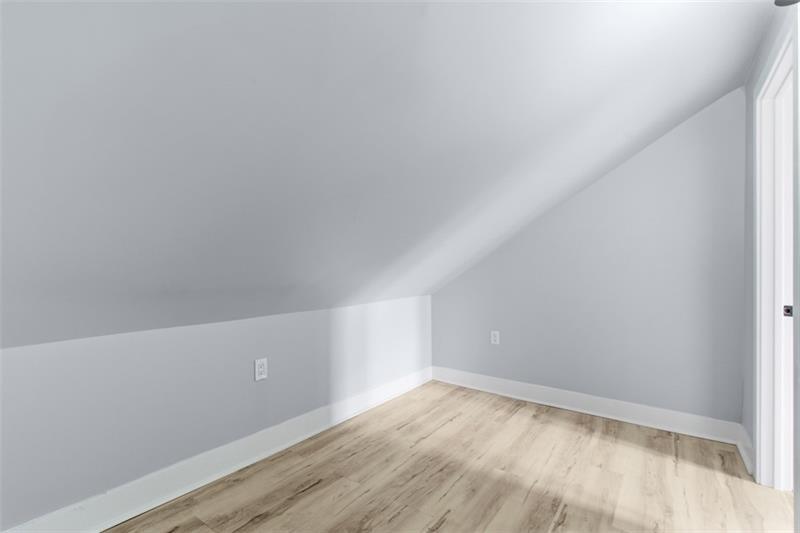 1150 Goettmann Street Pittsburgh, PA 15212 - Photo 28 of 36 a view of an empty room