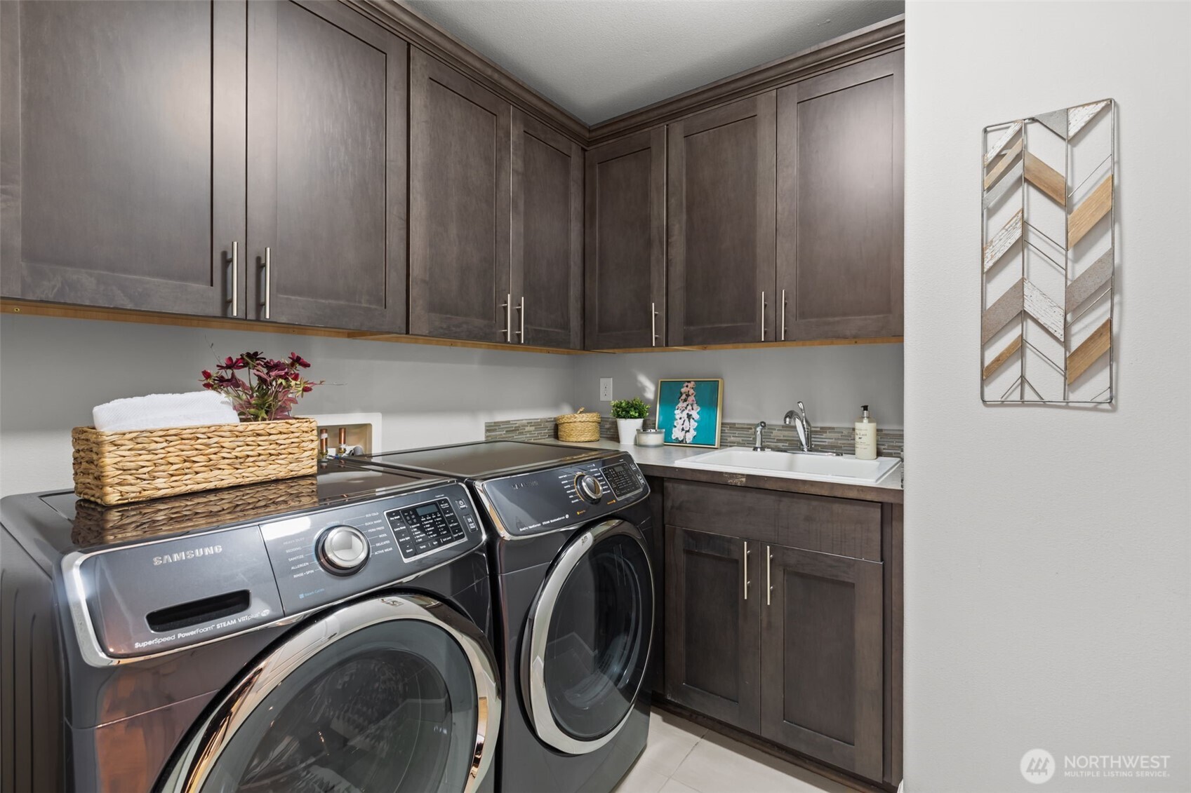 18231 3rd Drive Southeast Bothell, WA 98012 - Photo 27 of 40 a utility room with dryer and washer