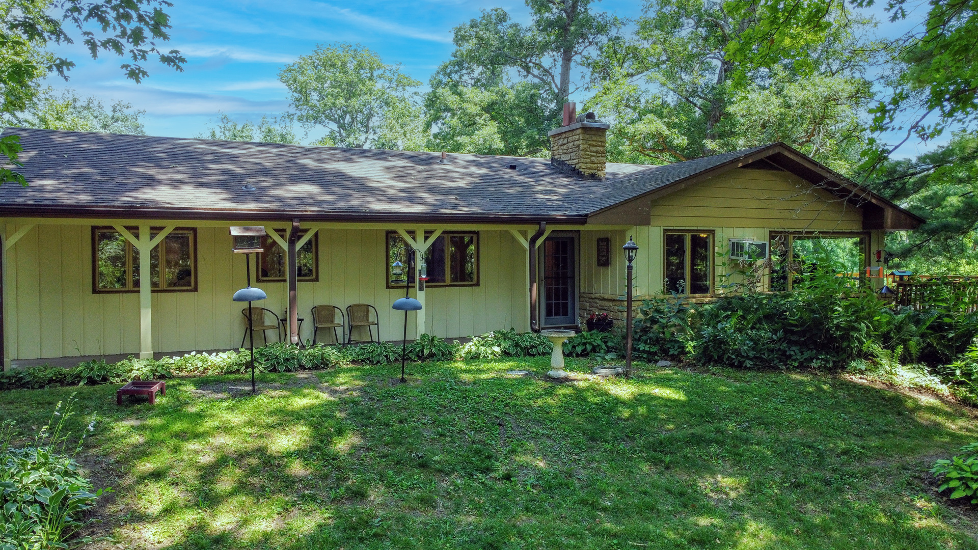 20798 White Oaks Road Morrison, IL 61270 - Photo 47 of 48 a house view with a garden space