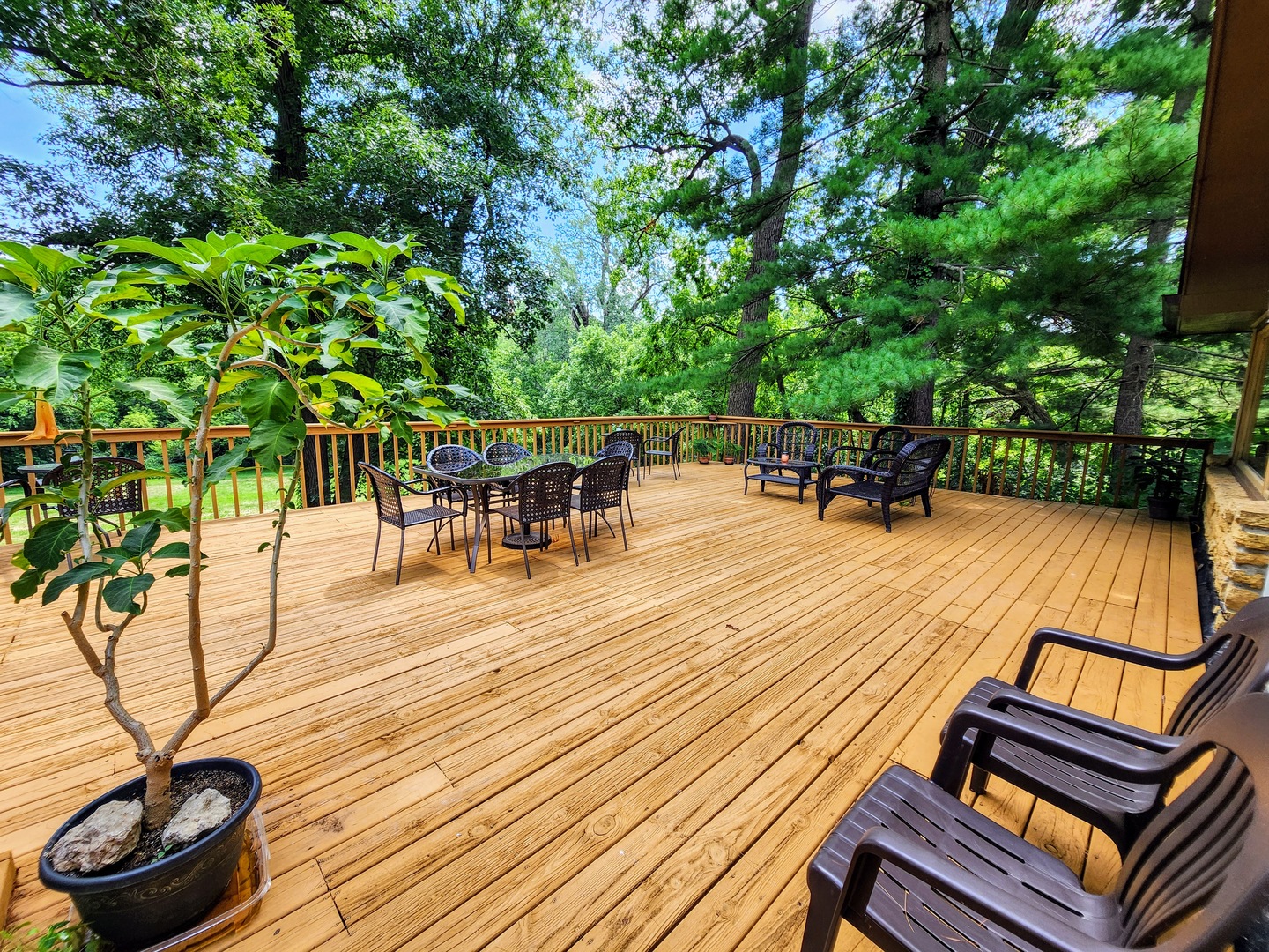 20798 White Oaks Road Morrison, IL 61270 - Photo 8 of 48 a view of outdoor space with seating