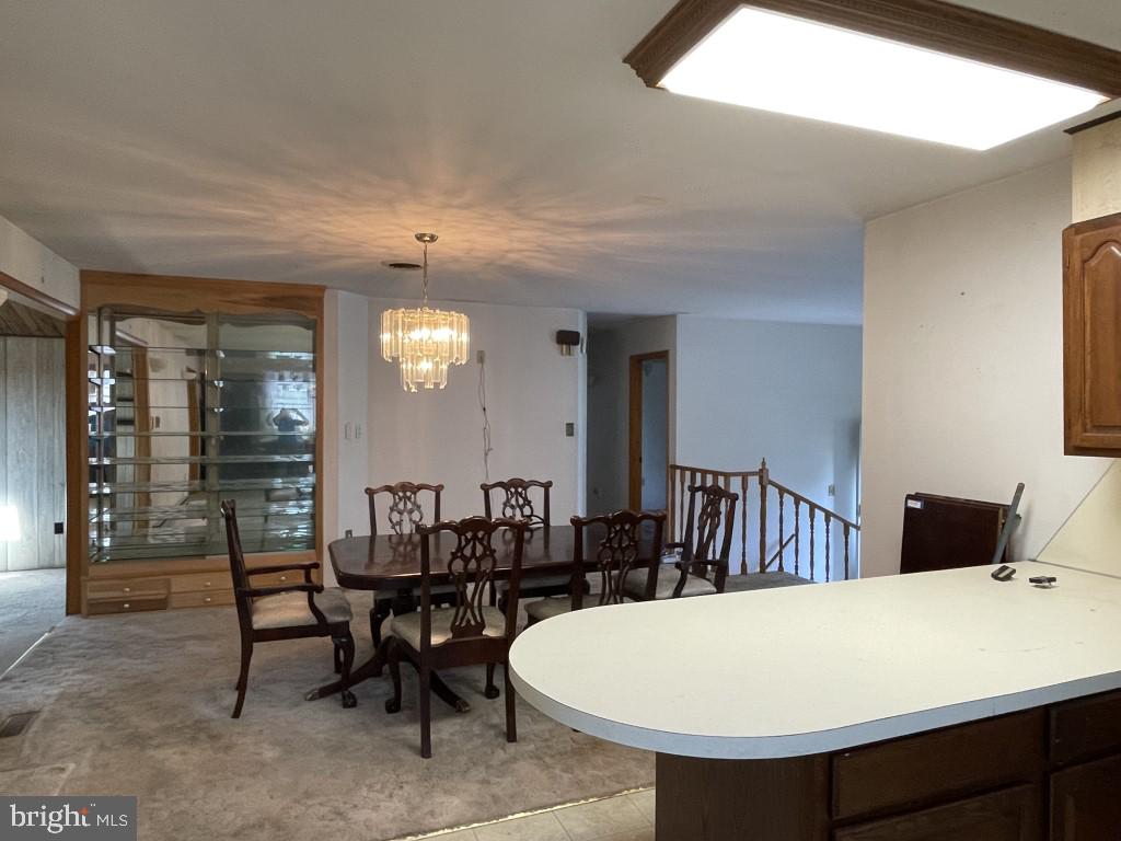 7622 Neck Road Williamsport, MD 21795 - Photo 25 of 55 KITCHEN DINING AREA