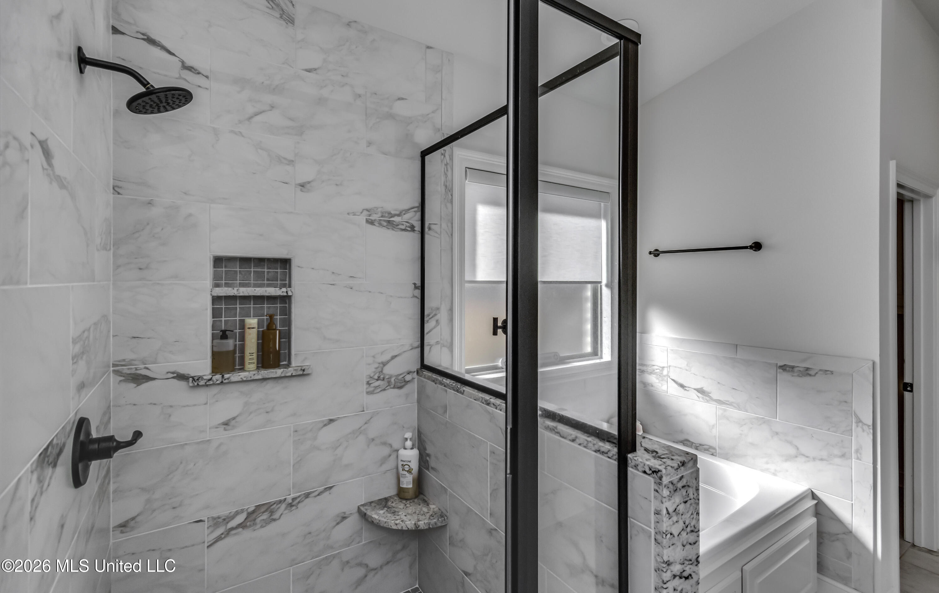 913 Waters Edge Brandon, MS 39047 - Photo 3 of 69 913 Waters Edge--55