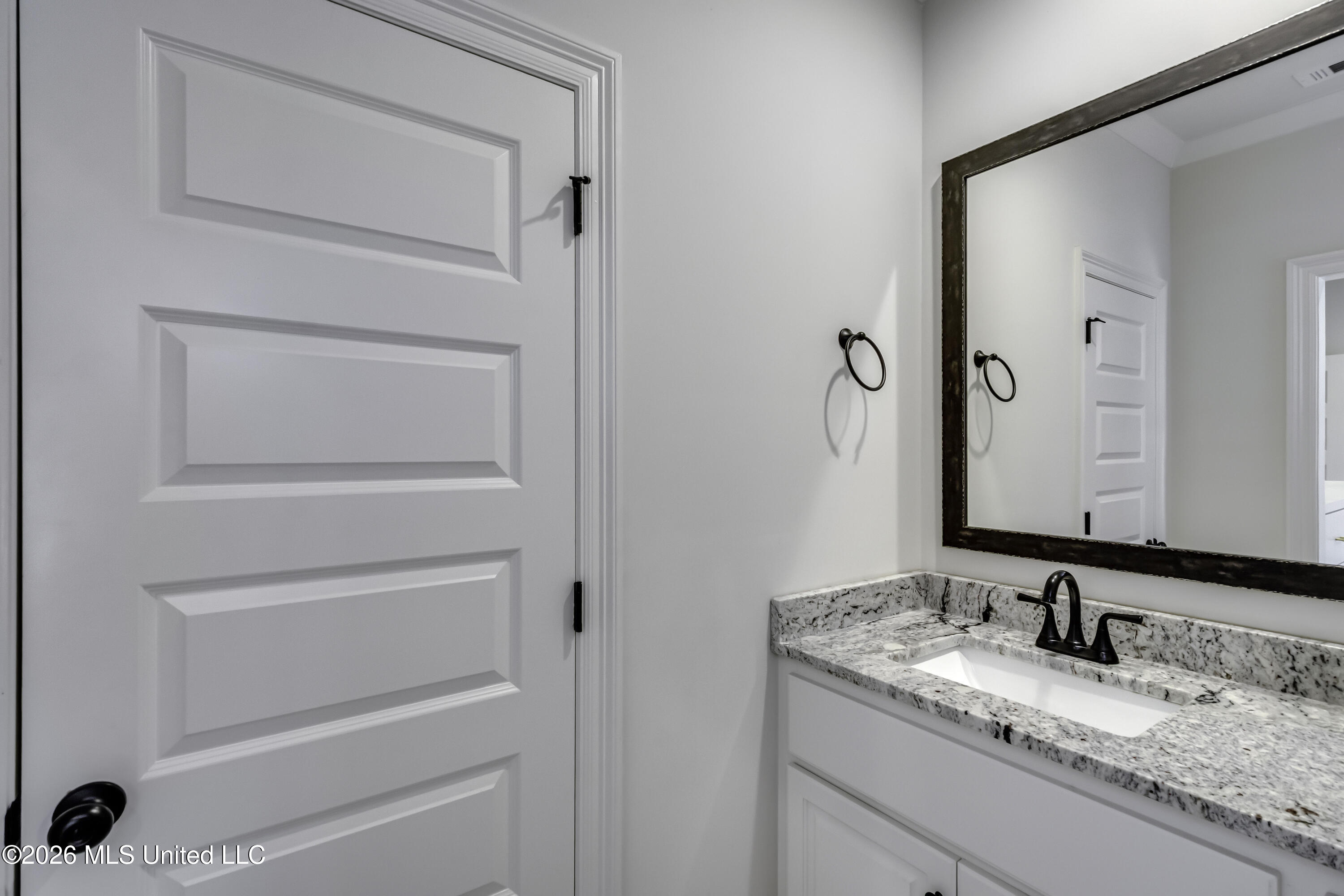 913 Waters Edge Brandon, MS 39047 - Photo 44 of 69 913 Waters Edge--36